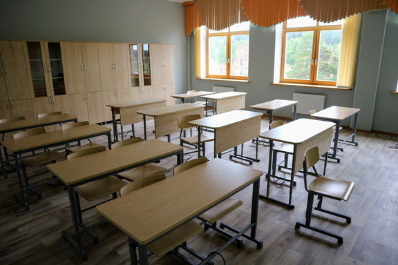 Тюменские власти заявили, что закрытых школ из-за ОРВИ или COVID-19 нет