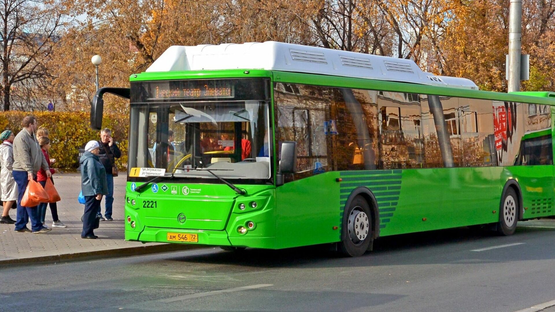 Автобусы Тюмени будут работать по графику выходных дней