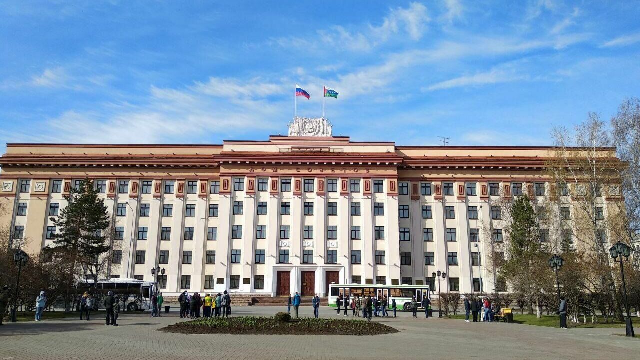 Тюменское отделение партии «Единая Россия» зарегистрировало кандидатов в депутаты