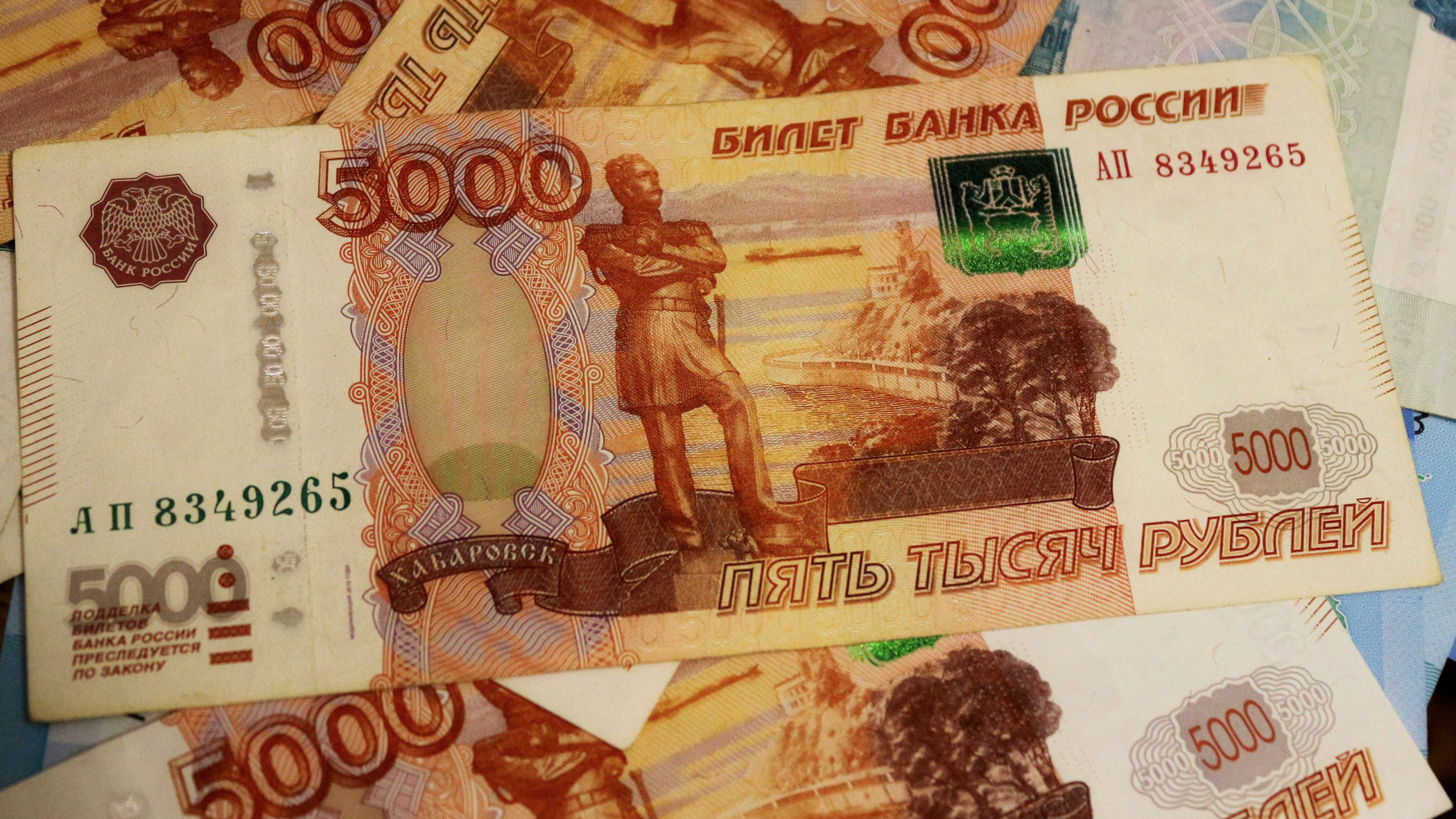 Бизнесмены «тюменской матрешки» задолжали по кредитам миллиарды рублей.
