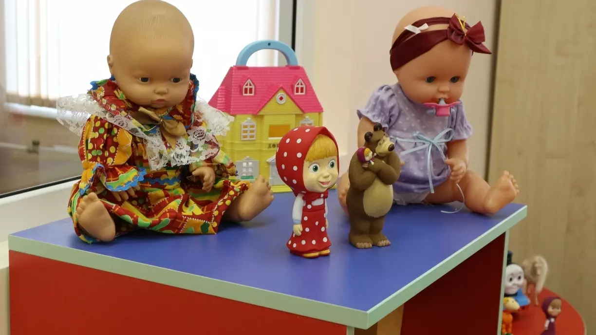 Жительница Тюмени собрала уникальную коллекцию кукол