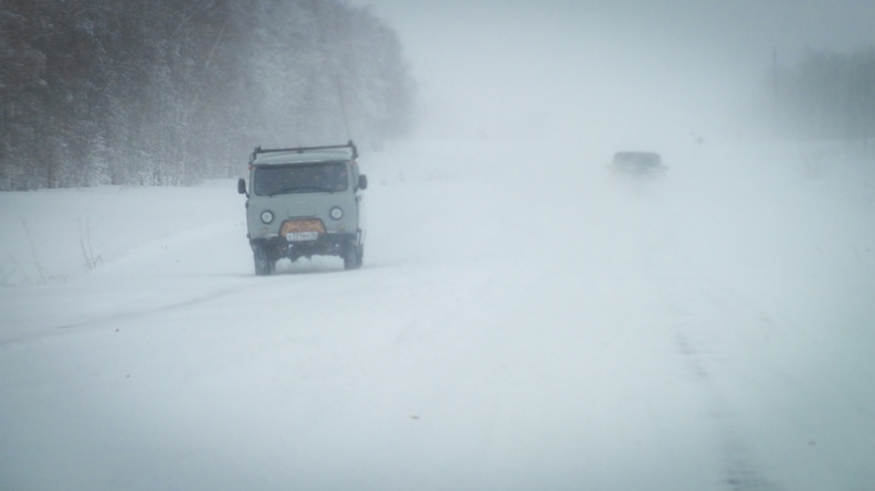 Автоинспекторы призывают тюменцев подготовить авто к зиме уже сейчас