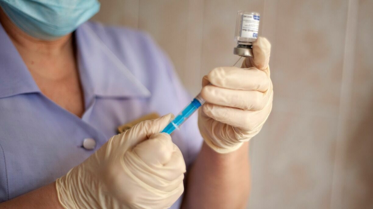Роспотребнадзор консультирует тюменцев по вопросам вакцинации от гриппа