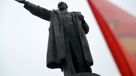 Мэр Тобольска поставит памятник Ленину, рассчитывая на лояльность местных коммунистов