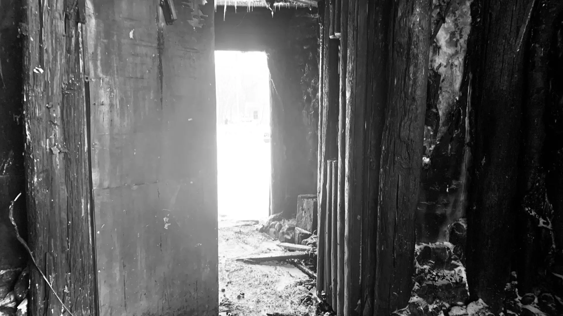 Пожар в частном доме в Тюменской области унес жизнь женщины