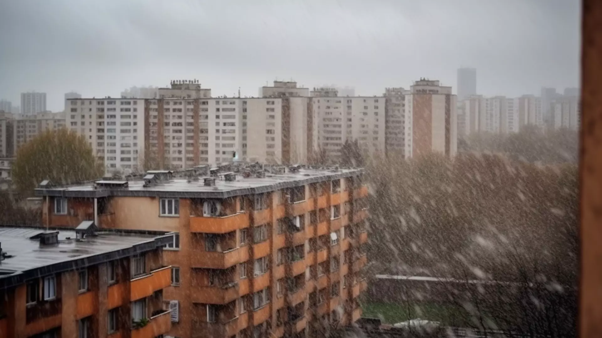Тюменскую область во вторник ждут дожди и снег