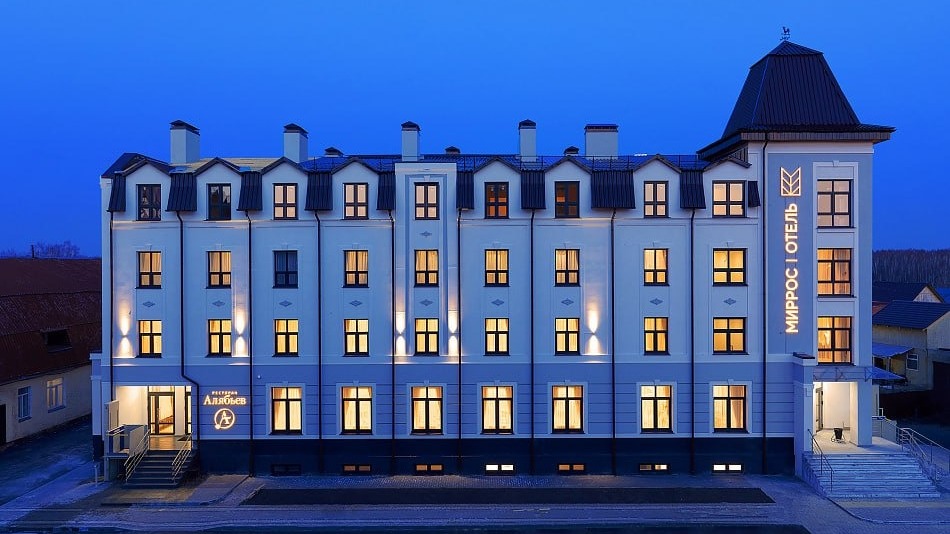 Министр Решетников посетил в Тобольске новый 4-звездочный отель
