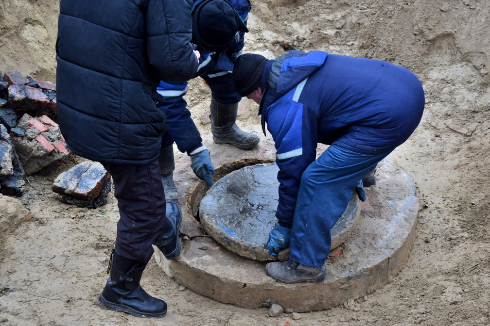 Останки человека найдены в канализации в центре Тюмени