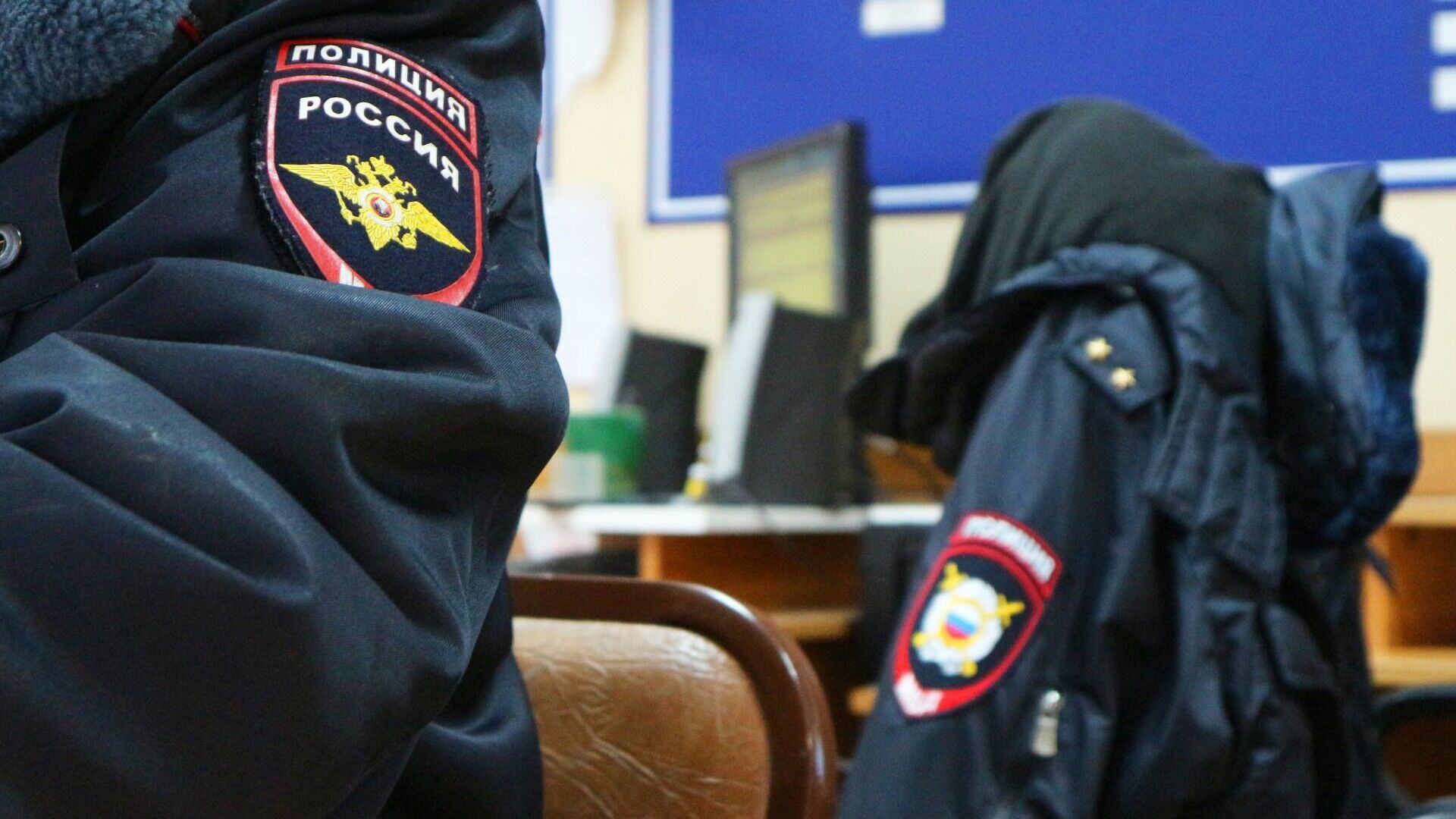 В Тюмени полиция закрыла четыре группы «Анти-Редан» и задержала трех подростков 
