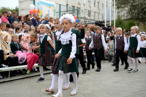 Роспотребнадзор Тюменской области поможет выбрать школьную одежду