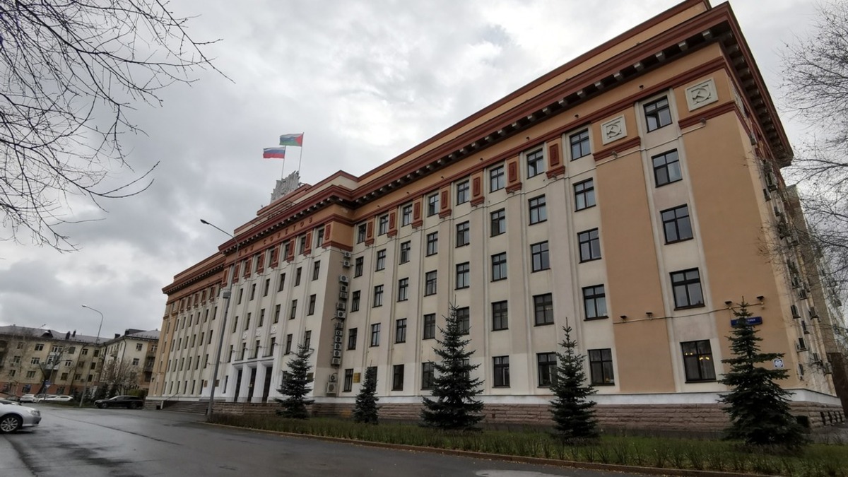 Тюменских депутатов будет оберегать вооруженная охрана за 20 миллионов рублей