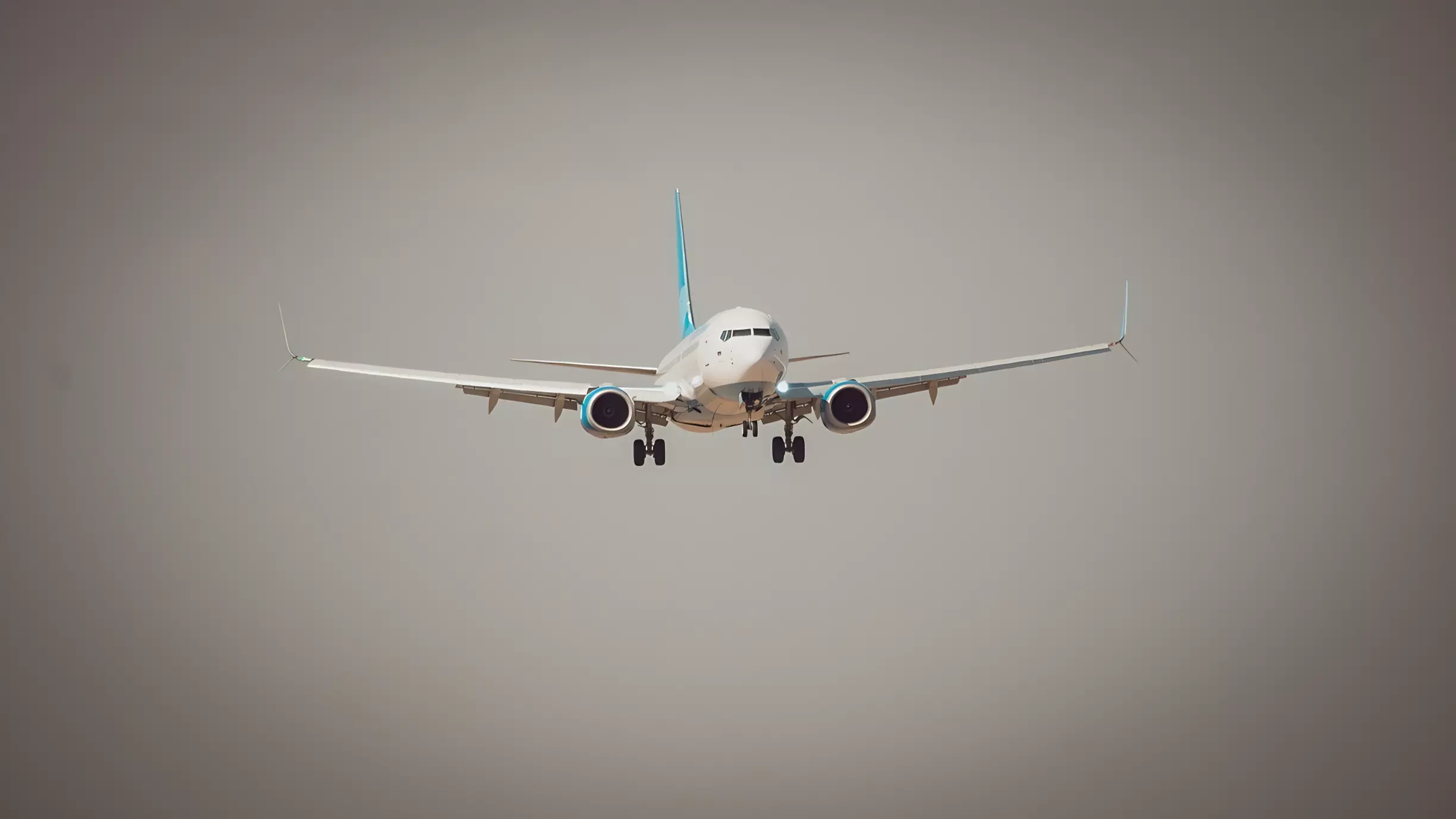 Вылетевший из Тюмени самолет вернули в аэропорт из-за неисправности