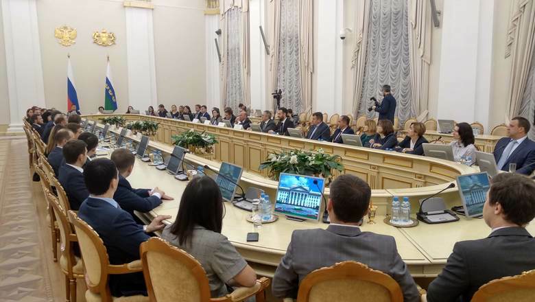 Глава Роспотребнадзора Анна Попова встретилась с губернатором Тюменской
