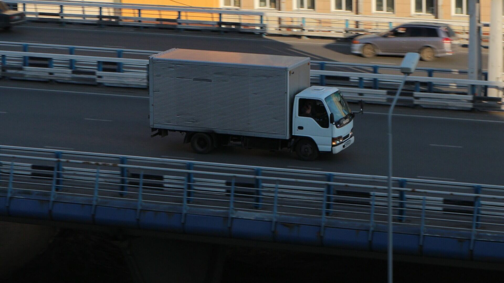 В Тюменской области временно ограничат движение грузовиков