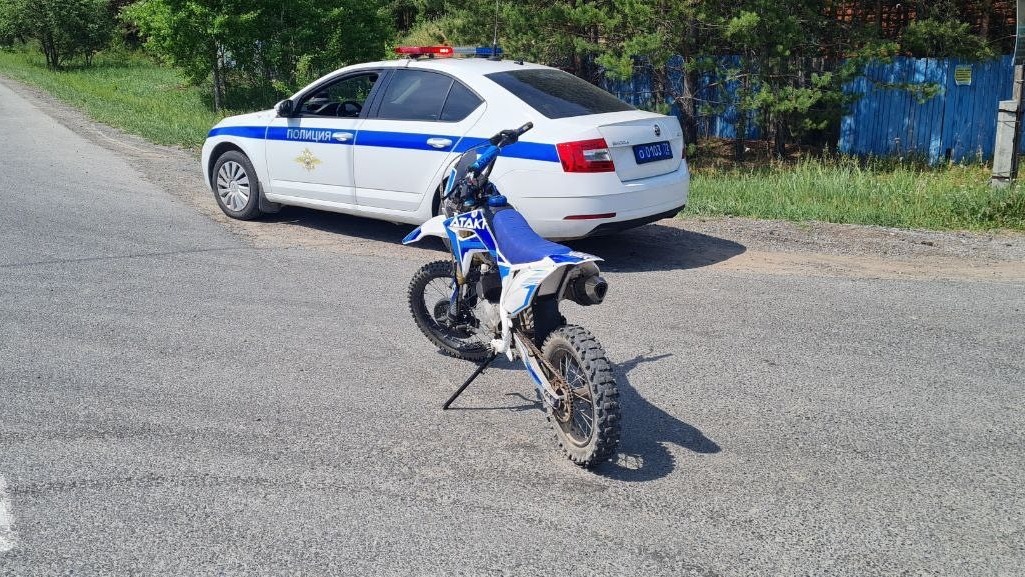 В селе под Тюменью задержали 10-летнего мотоциклиста