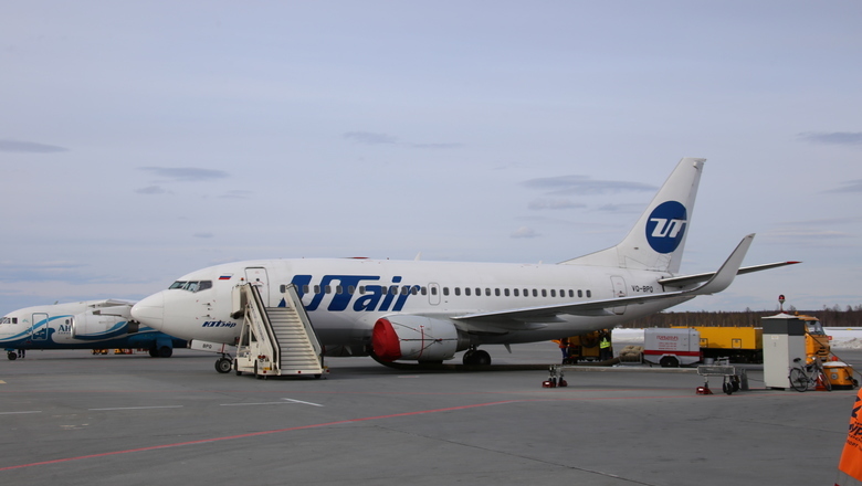 Самолет Utair вернулся в аэропорт из-за проблем с датчиками