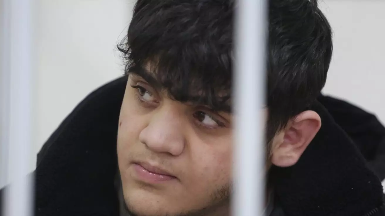 Суд арестовал участника банды, терроризирующей школьников в Тюмени