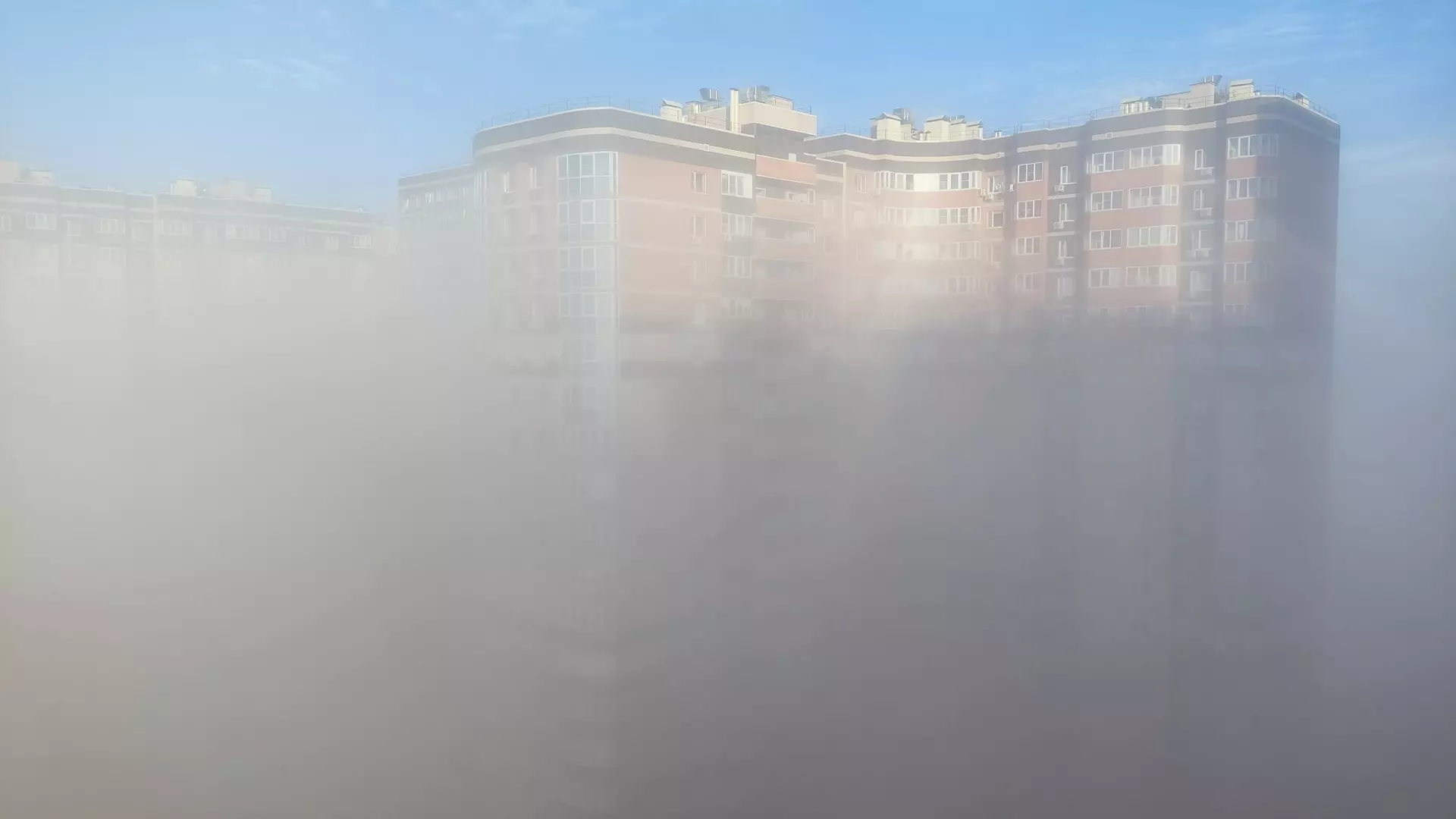 Тюменских автолюбителей предупредили о тумане на дорогах