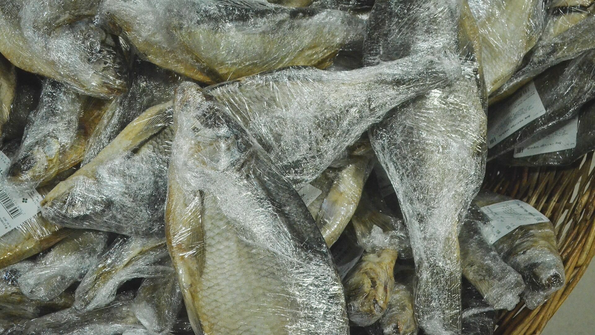 Тюменцы сообщают, что в районе Червишевского тракта могут продавать плохую рыбу