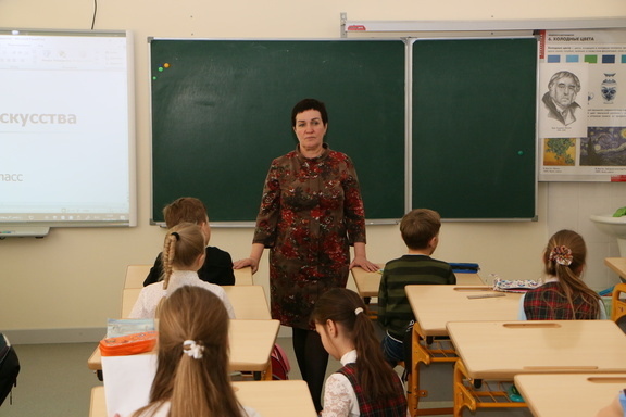 В деревню Голышмановского городского округа приглашают работать педагогов